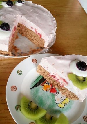 いちごムースでピュアキュンケーキ♪-レシピのメイン写真