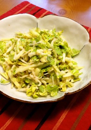 セロリとさきいかのゴマドレあえ-レシピのメイン写真