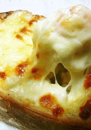 器まで食べられちゃう、ぱんグラタン☆-レシピのメイン写真