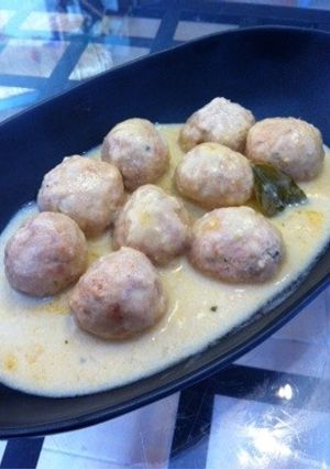 タイ風鶏ミートボールのココナツミルク煮-レシピのメイン写真