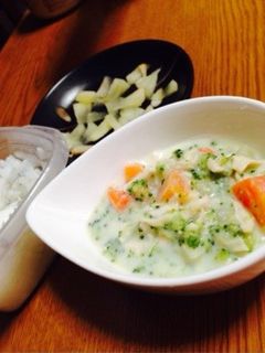 離乳食後期 野菜と鶏ささみのミルク煮-レシピのメイン写真