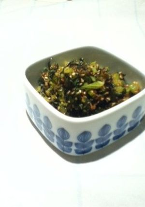 セロリの葉ふりかけ-レシピのメイン写真