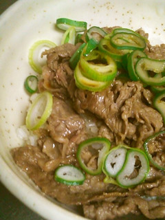 超簡単 牛肉焼くだけ丼-レシピのメイン写真