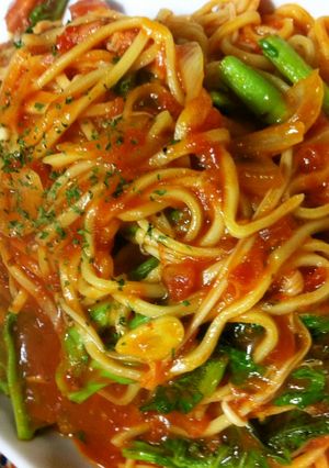 ベーコンと菜花のトマトソース-レシピのメイン写真