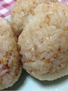 残りご飯☆おかかおにぎり☆簡単-レシピのメイン写真