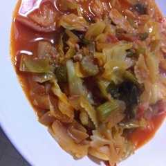 รูปของ 冷蔵庫のあまり野菜でトマトスープ