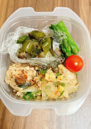 レンチンで簡単！鯖缶と新玉のお弁当おかず-レシピのメイン写真