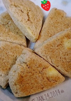 簡単♥苺とクリームチーズのスコーン♥-レシピのメイン写真