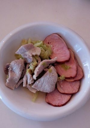 豚ロースの塩麹漬けのキャベツ蒸し-レシピのメイン写真