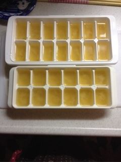 離乳食に便利♪冷凍味噌汁キューブ-レシピのメイン写真