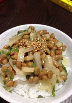 ひと手間で絶品◆納豆シソたくあんご飯-レシピのメイン写真