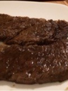 お肉柔らか♪メープルソースステーキ-レシピのメイン写真