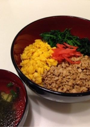 スープも作れる＊三色丼-レシピのメイン写真