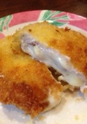 鶏胸肉で♪＊とろ〜りチーズのチキンカツ＊-レシピのメイン写真