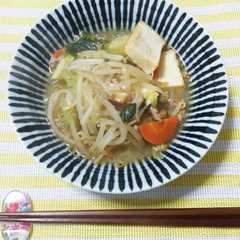 野菜たっぷり辛味噌具だくさんスープ-レシピのメイン写真