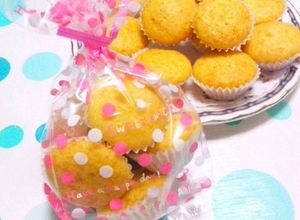 簡単＊キュートな〜はちみつカップケーキ♪-レシピのメイン写真