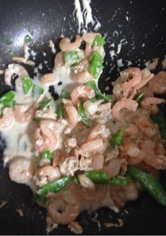 エビと絹さやとシーチキンのマヨ炒め-レシピのメイン写真