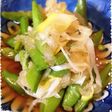 長葱とスナップエンドウの玉ねぎおろし和え