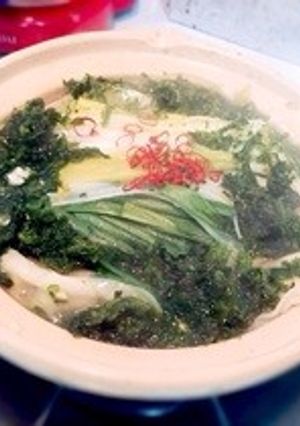 野菜×スタミナ！餃子とあおさのりのお鍋-レシピのメイン写真
