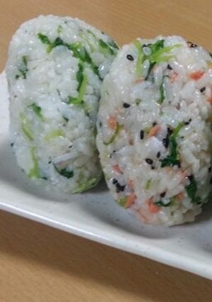 簡単♡豆苗とお好きな具でおにぎり-レシピのメイン写真
