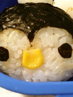 キャラ弁☆かわいい~ペンギンさんおにぎり-レシピのメイン写真