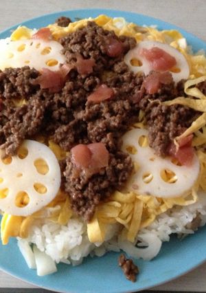 お肉で男子も大好きがっつりちらし寿司-レシピのメイン写真