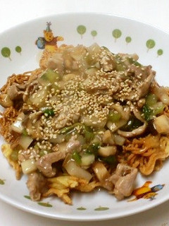 カブとしいたけのあんかけ揚げやきそば-レシピのメイン写真