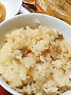鮑の醤油煮を使って♪簡単炊き込みご飯-レシピのメイン写真