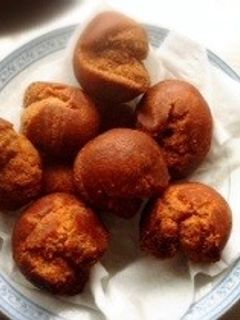 ホットケーキミックスで作る簡単ドーナツ-レシピのメイン写真