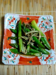 アスパラとしめじのホイル焼き-レシピのメイン写真