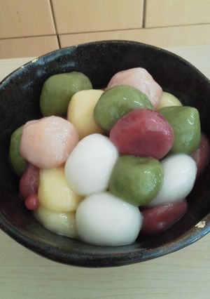 子ども喜ぶ♪カラフル白玉-レシピのメイン写真