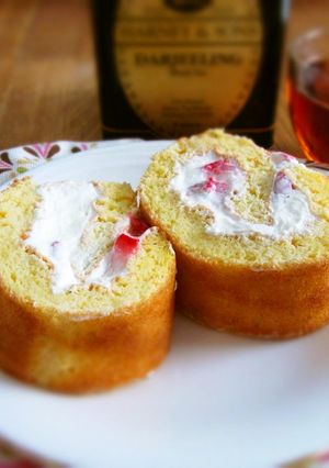 ローカーボ　いちごロールケーキ-レシピのメイン写真