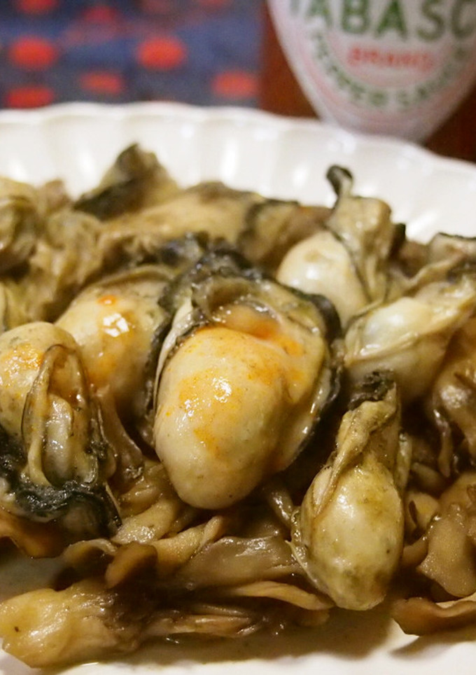 Hotな舞茸と牡蠣のバター醤油いため-レシピのメイン写真