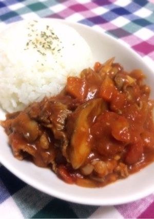茸たっぷり☆トマト風味のハヤシライス-レシピのメイン写真