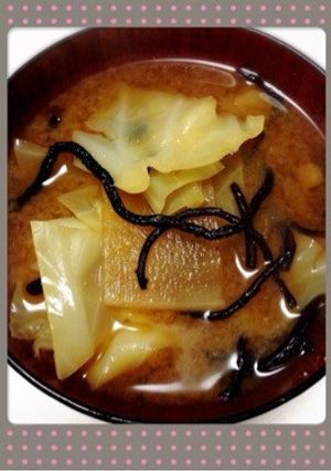 キャベツと大根とひじきの味噌汁-レシピのメイン写真