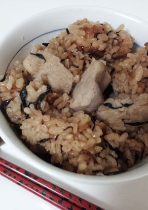 里芋とひじきの炊き込みご飯♪-レシピのメイン写真