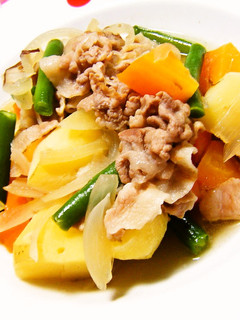 ほっこり♡主人が愛する我が家の肉じゃが-レシピのメイン写真