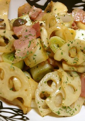 蓮根ベーコンきのこのガーリックバター醤油-レシピのメイン写真