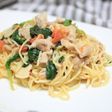トマトとほうれん草と豚肉の塩焼そば。