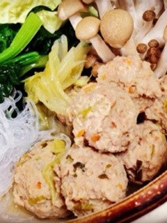 スープごくごく♪鶏だんご鍋-レシピのメイン写真