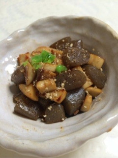 こんにゃくとエリンギのコロコロ炒め-レシピのメイン写真