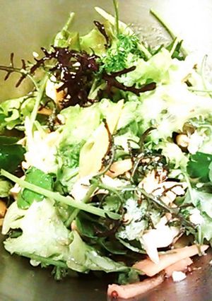 ハーブいっぱいのハニーマスタードサラダ-レシピのメイン写真