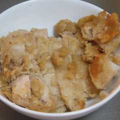 รูปของ 鶏むね肉の揚げ焼き・生姜焼き風の味付け