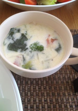 ベーコンとほうれん草のスープ-レシピのメイン写真