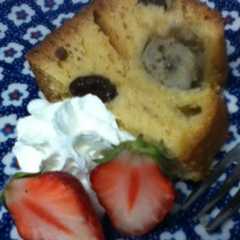รูปของ バナナとレーズンの簡単ケーキ♪