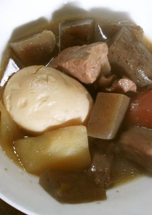 ブロック肉とこんにゃくの煮もの-レシピのメイン写真