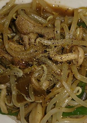 もやしとキノコのバター醤油炒め-レシピのメイン写真