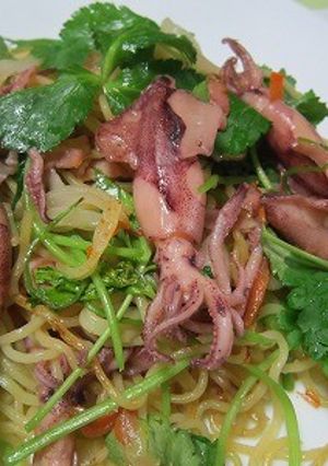 べいかと三つ葉の塩焼きそば-レシピのメイン写真