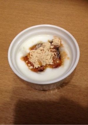 簡単＊きな粉黒蜜ホットヨーグルト-レシピのメイン写真
