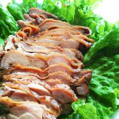รูปของ 簡単、ヘルシー【鶏肉の紅茶煮】